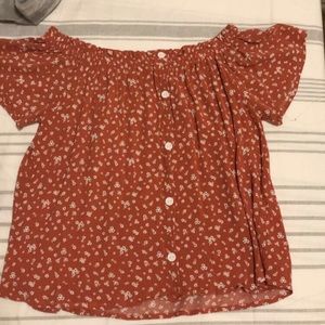 Cottage look off the shoulder flower top✔️